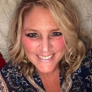 Meet your Posher, Kelli